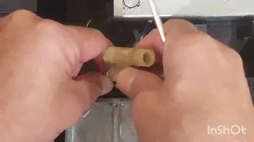Riparazione lavazza espresso point mini ep. Sostituzione del raccordo 4 vie perforato.