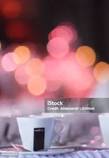 Чашки Кофе Lavazza На Столе В Ресторане — стоковые фотографии и другие картинки Lavazza - Lavazza, Ароматический, Без людей
