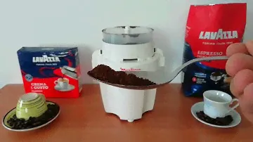 Lavazza Caffè in Graniper Macchina Espresso Crema e Gusto, Caffè marchiato Lavazza, quindi sinonimo